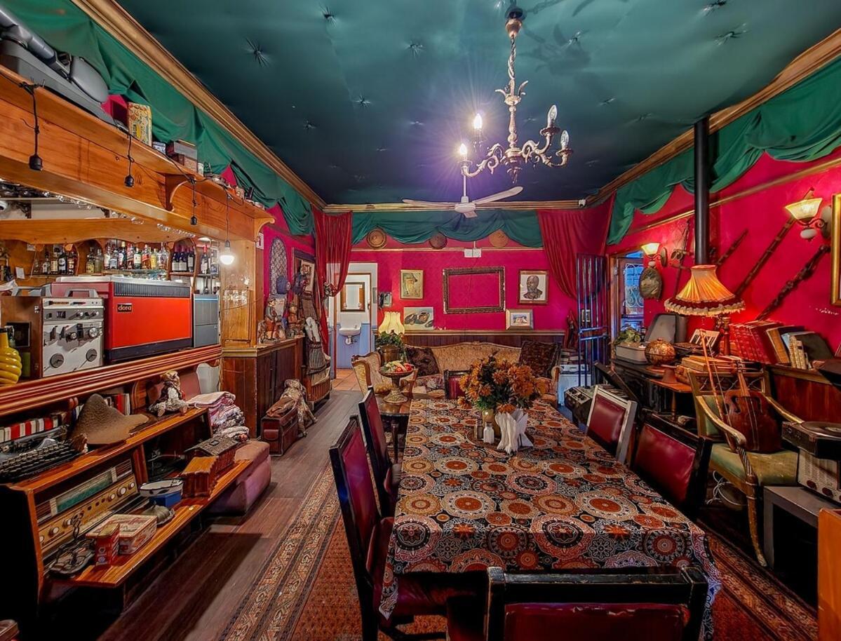 Apartment Visually Stunning