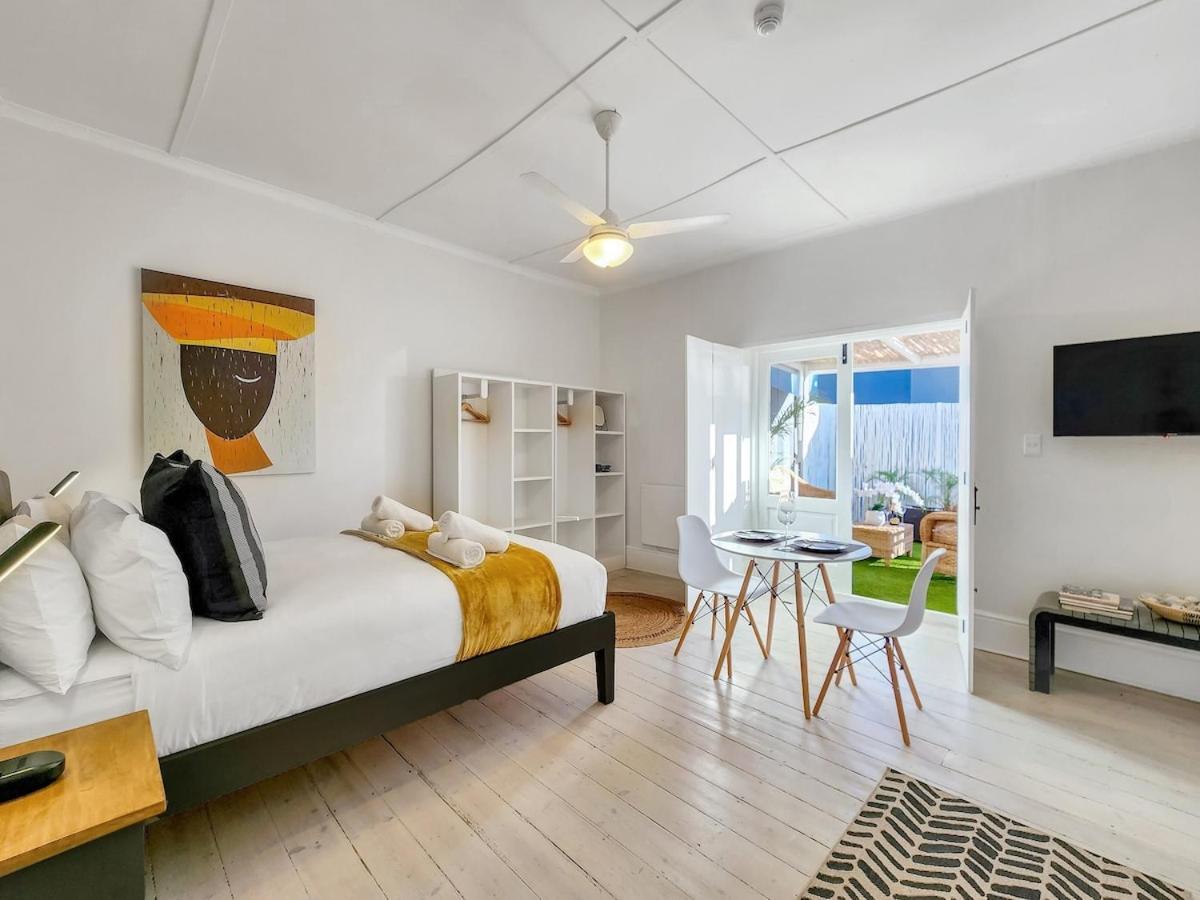 Apartment Visually Stunning